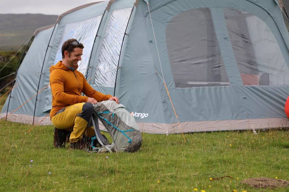 Vango Lismore 450 Poled Tent Package (2023) Vango Lismore 450 Poled Tent Package (2023) -Vango Store lismore 450 lo 2023 13