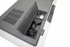 Vango E-Pinnacle 40L Coolbox -Vango Store van 2021 essentials e pinnacle 40l lo 14