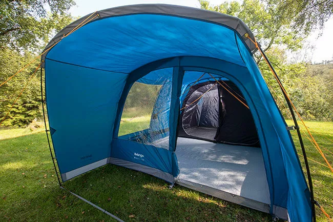 Vango Aether Poled 450XL Tent (2022) Vango Aether Poled 450XL Tent (2022) -Vango Store van 2021 lifestyle poled earth aether 450xl lo 5