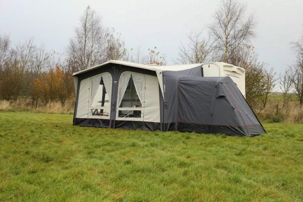 Vango Riviera Tall Annex (All Season) Vango Riviera Tall Annex (All Season) -Vango Store van 2021 s.i pro riviera with annex lo 01